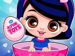 Cute Dolls Open Eggs